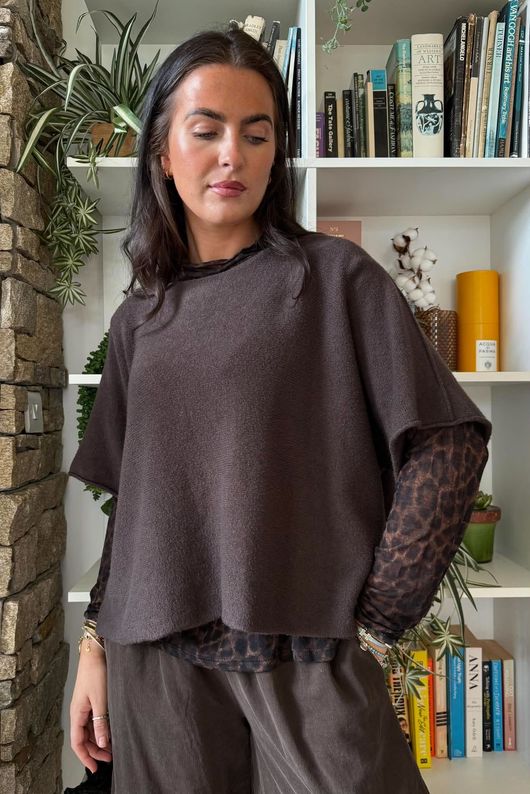 Tiby Funnel Neck Layering Top Leopard Chocolate